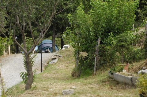 奥希波利诺农场露营酒店(Agricampeggio l'Oasi Del Pollino)