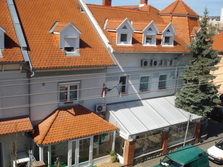 圣乔治酒店(Szent György Fogadó)