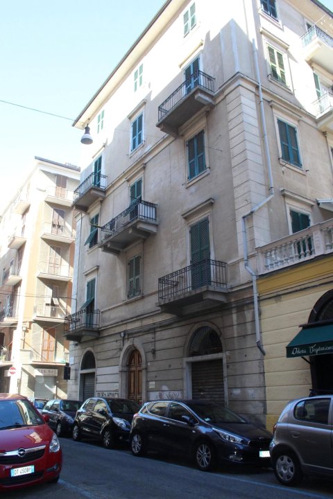 斯佩西亚 2 居公寓酒店 - 附阳台及无线上网 - 离海滩 12 公里(Apartment with 2 Bedrooms in La Spezia, with Terrace and Wifi - 12 km)