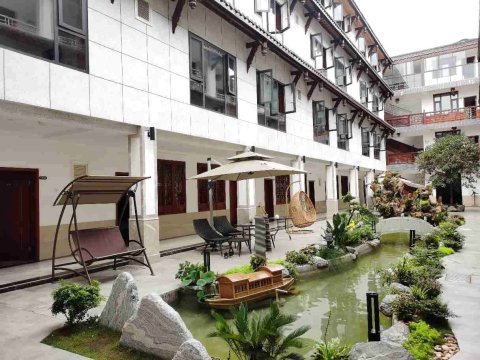 黄龙溪廊桥水乡酒店