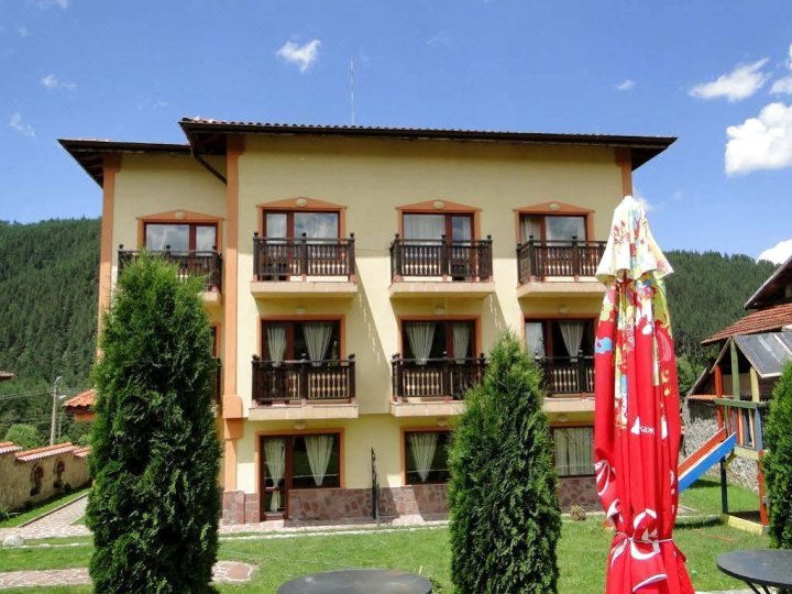 Family Hotel Krusharskata Kashta