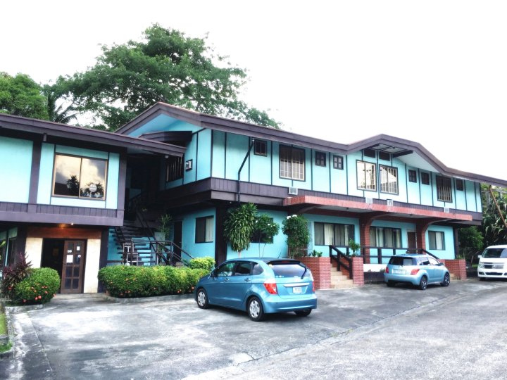 帕劳岛花园酒店(Palau Island Garden Hotel)