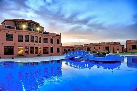 艾巴达度假酒店(Al Bada Hotel and Resort)