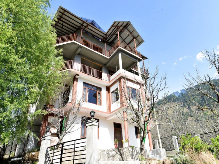 OYO 13350 纳加尔路山景酒店(OYO 13350 Home Hill View Naggar Road)