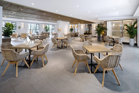 东江湖半岛假日酒店