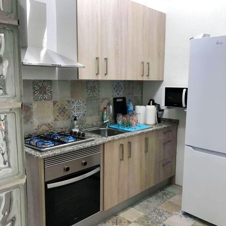 阿利坎特 3 居出租公寓 - 附无线上网 - 近海滩(Apartment with 3 Bedrooms in Alicante , with Wifi Near the Beach)