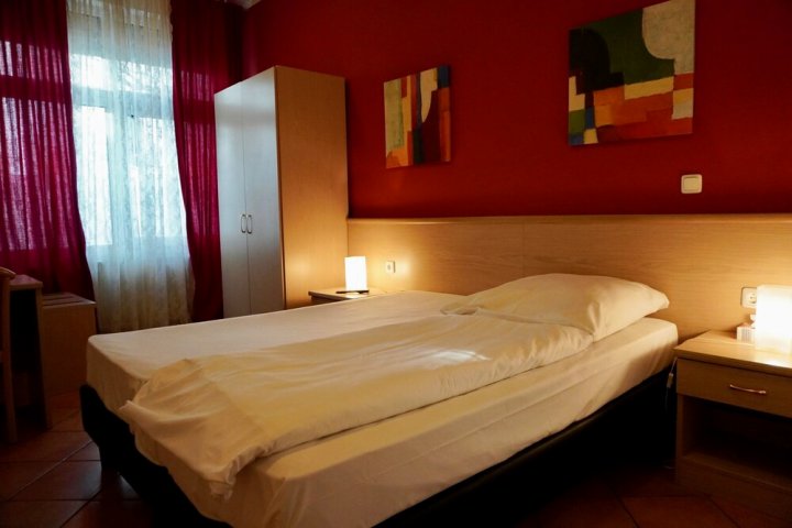 Hotel Romina