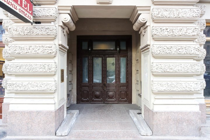 罗蒙诺索夫街 14 号旅馆(Guest Rooms at Lomonosova Street, 14)