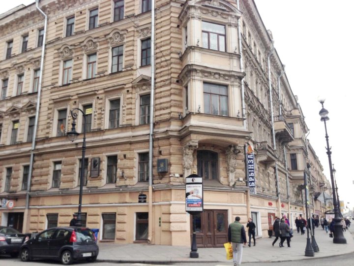 涅夫斯基大街77号公寓(Apartment Nevskiy 77)