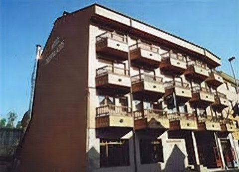 Hotel Trespalacios