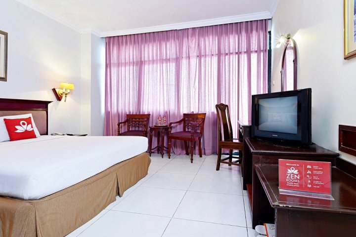 Zen Rooms Soekarno Hatta Buah Batu