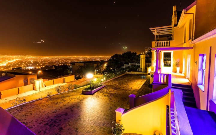 壮丽角酒店(Cape Grandeur)