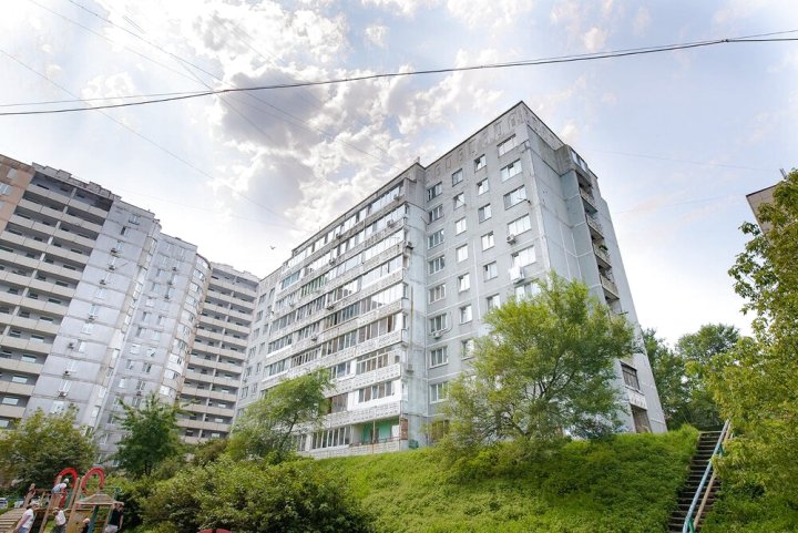 海洋 103 号公寓酒店(Apartment on Okeanskiy Pr. 103)