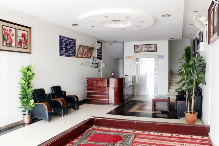卡希姆 1 号阿尔伊艾里服务式公寓酒店(Al Eairy Furnished Apartments Qassim 1)