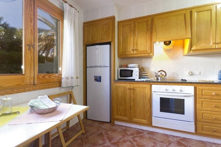 门诺加欧里维斯别墅酒店 2(Villa Menorca Oliveres 2)