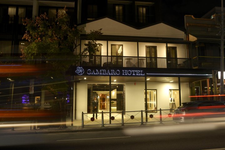 布里斯班甘巴罗酒店(Gambaro Hotel Brisbane)