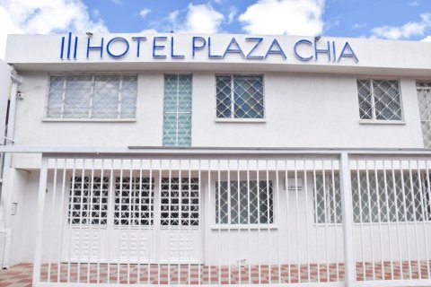 奇亚广场酒店(Hotel Plaza Chia)