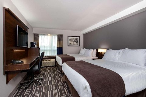 波尔塔戈普莱里温德姆麦克罗特尔套房酒店(Microtel Inn and Suites by Wyndham Portage La Prairie)