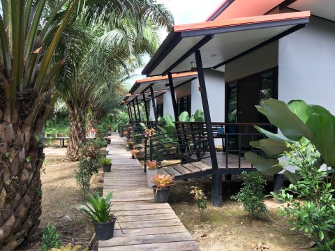 考索克住宅度假村(Khao Sok Residence Resort)