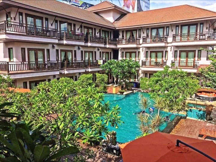芭堤雅塔拉公寓(The Tara Residence Pattaya)