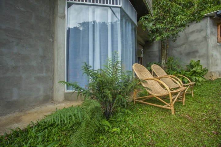 山顶生态家庭旅馆(The Hilltop Eco Homestay)