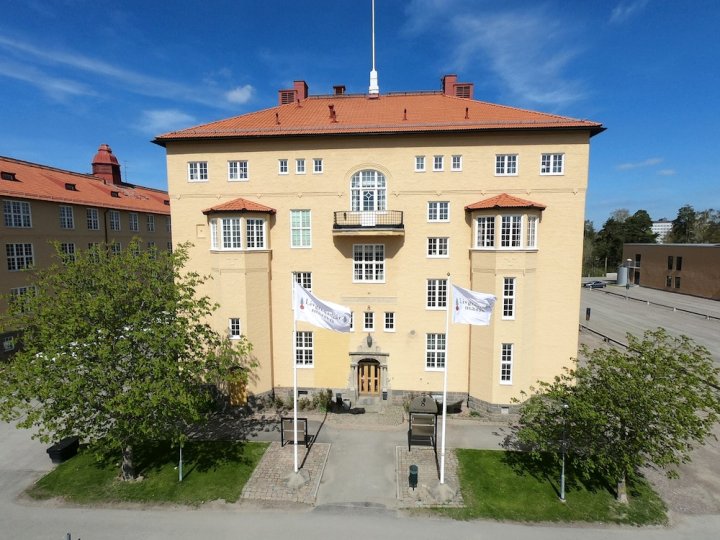 利夫格兰纳曼森酒店暨会议中心(Livgrenadjärmässen Hotell-Fest-Konferens)