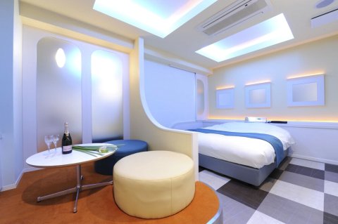 伊里斯酒店 - 仅供成人入住(Hotel Iris - Adult Only)