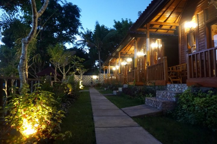 卡玛桑小屋酒店(Kamasan Cottage)