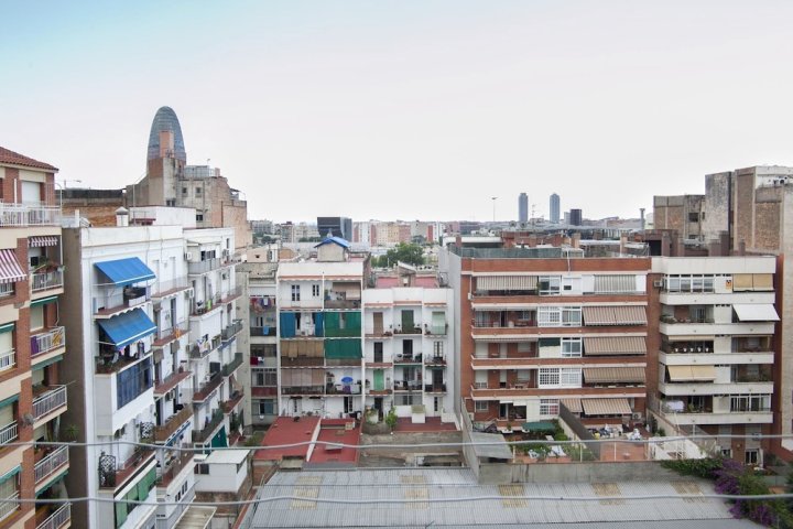 巴巴塞罗那阿拉戈公寓酒店 - 附阳台(BBarcelona Aragó Terrace Flat)