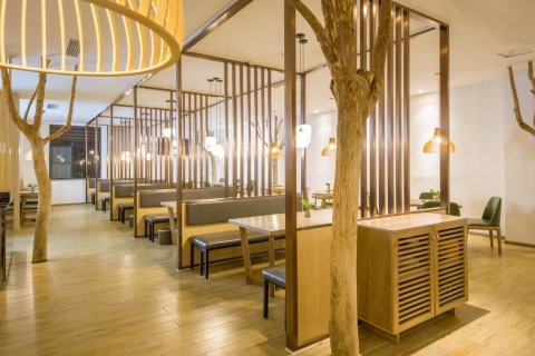 岷山大酒店(九寨沟游客中心店)