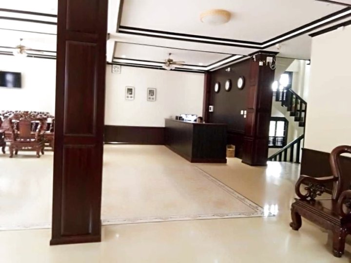 辛哈酒店(Singha Hotel)