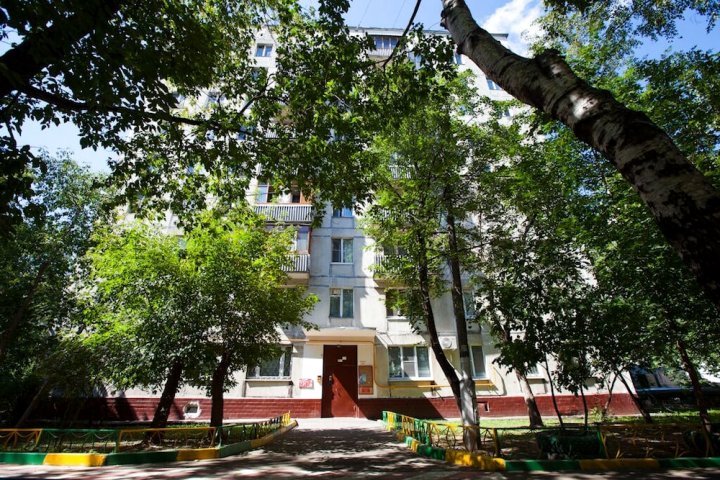 博朗纳斯吉莎普卡雅标准公寓(Standard Brusnika Apartments Serpukhovskaya)