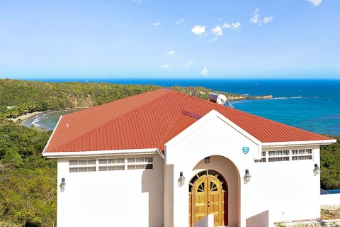 圣戴维斯格林纳达美妙海景 5 居别墅酒店 - 附私人游泳池及设备完善阳台 - 离海滩 3 公里(Villa with 5 Bedrooms in St Davids, Grenada, with Wonderful Sea View,)