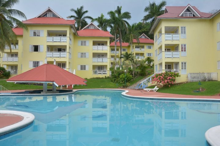 牙买加八河神秘岭 1 居酒店(Mystic Ridge 1 Bedroom Ocho Rios Jamaica)