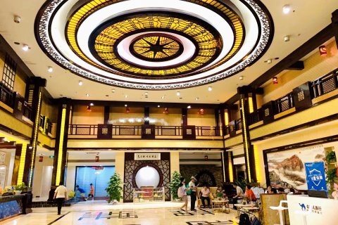 容县昆仑国际大酒店(容州大桥店)