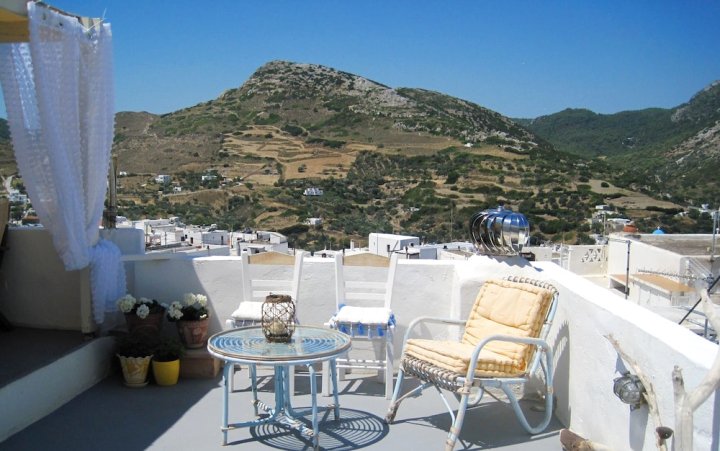 One Bedroom House with City View Furnished Terrace and Wifi at Skyros 4 km Away from The Beach