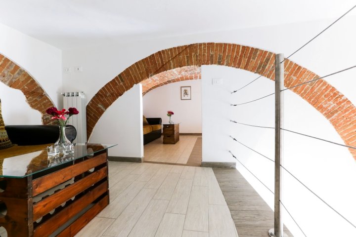 佛罗伦萨福尔泰莎公寓酒店(Florence Fortezza Apartment)