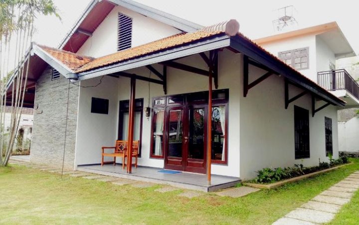 Villa Omah Kitir - Five Bedroom