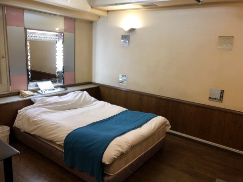 第一旅馆酒店 - 仅供成人入住(Hotel First Inn - Adults Only)