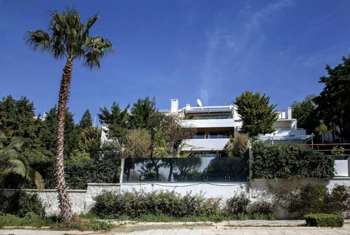 雅典海滨奢华别墅酒店(Athens Beachfront Luxury Villa)