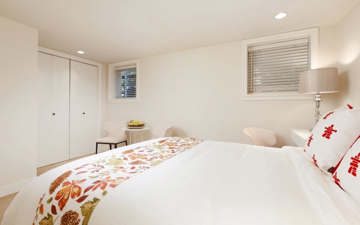 温哥华 伊丽莎白女王公园 温馨3居 L67(Cozy 3 Bedrooms Close Elizabeth Park L67)