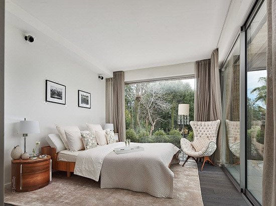 Sleek luxury villa