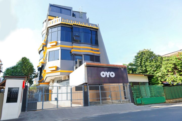 2308 七季住宅酒店(OYO 2308 Seven Season Residence)