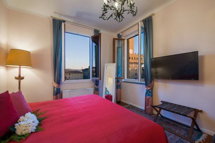 领主广场华丽公寓景观酒店(Luxury Apartment Con Vista su Piazza Della Signoria)