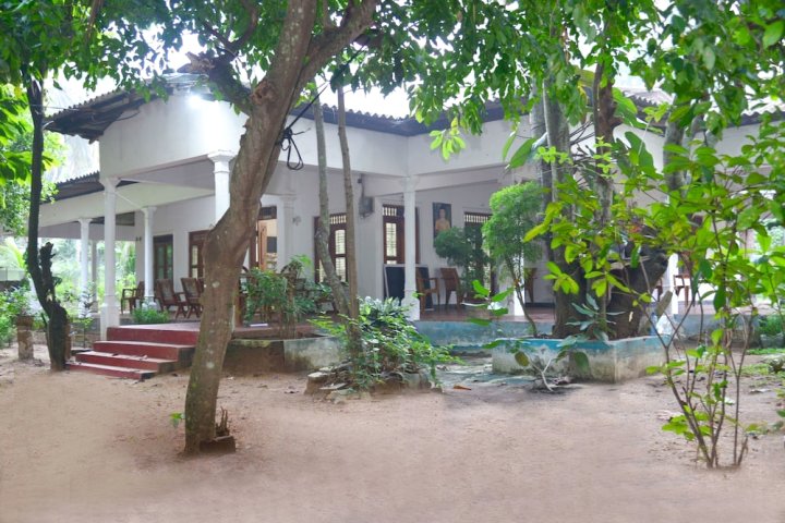 埃拉阿达尔阿鲁那鲁酒店(Ela Addara Arunalu)