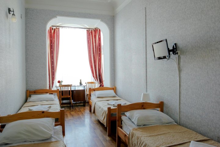 佩特罗格拉迪丝卡雅旅馆(Guest Rooms on Petropavlovskaya)