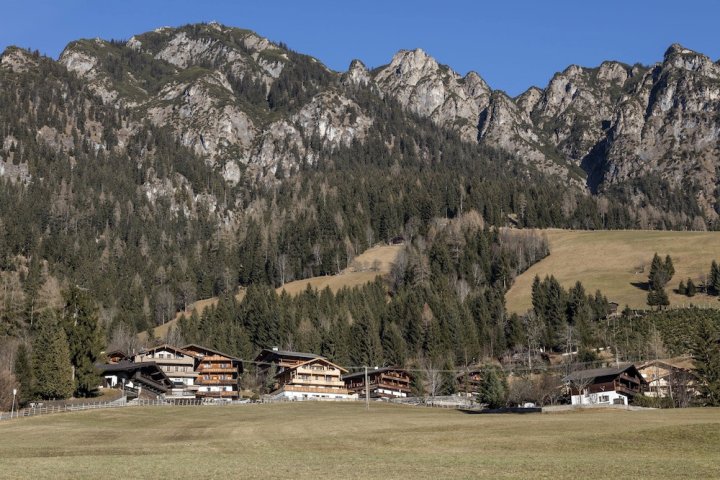 阿尔卑巴赫高级木屋旅馆(Alpbach Lodge Chalet Superior)