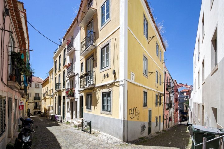 里斯本中央舒适公寓酒店(Cozy Apartment in Lisbon's Center!)