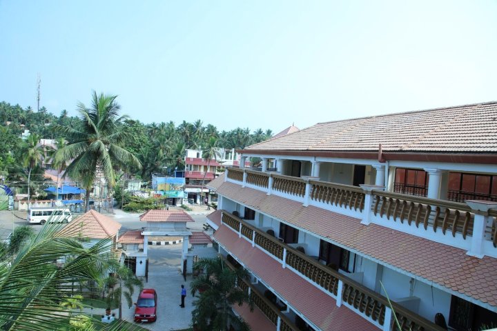 拜克普加莎慕德拉酒店(The Byke Puja Samudra)