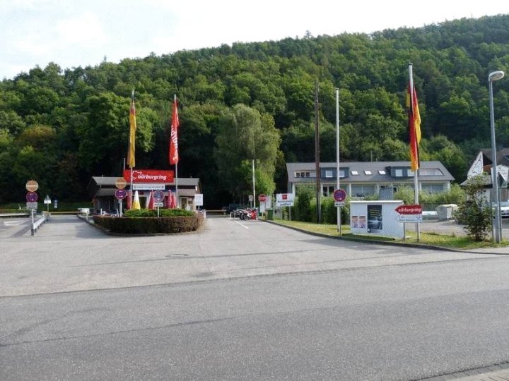 北环赛道酒店(Hotel an der Nordschleife)